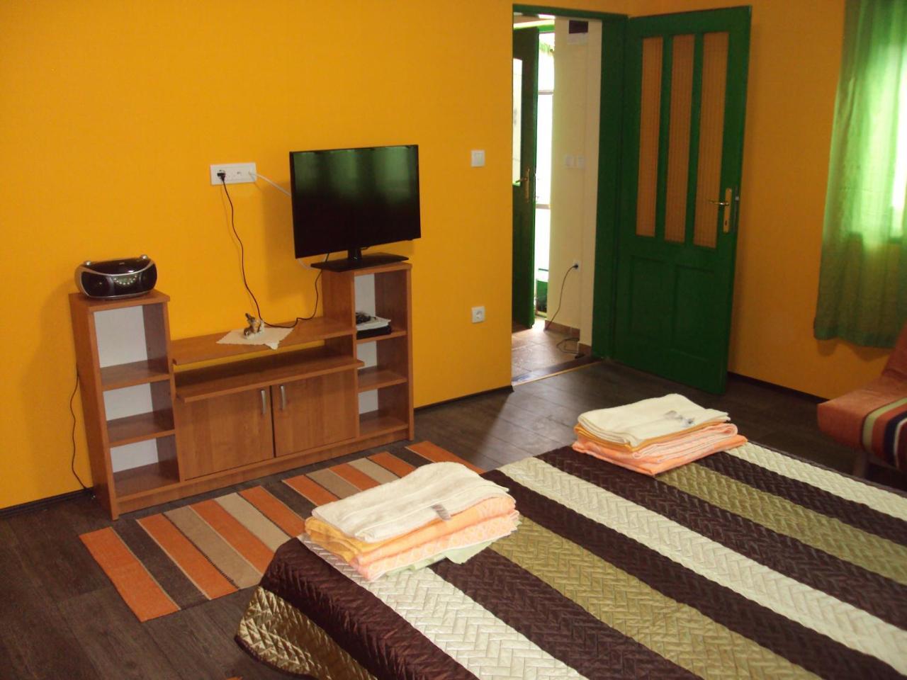 Apartman Rudnik Vrdnik Eksteriør bilde